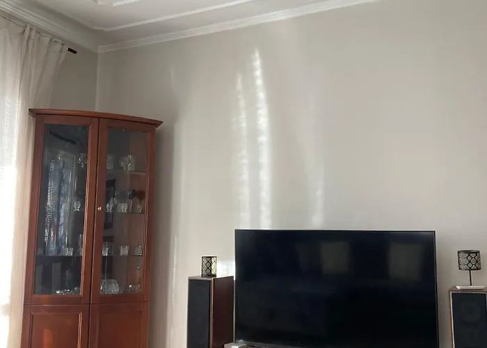 Center Ζακοπάνε